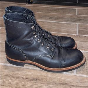 Red Wing Heritage Mens Boot 8084